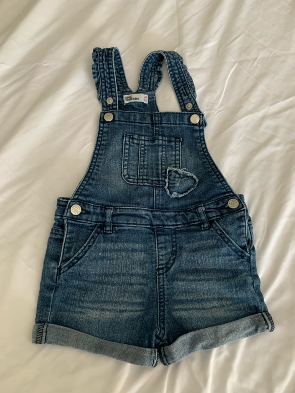 Epic Threads Toddler Girl Denim Short Overalls with Heart Patch 4T